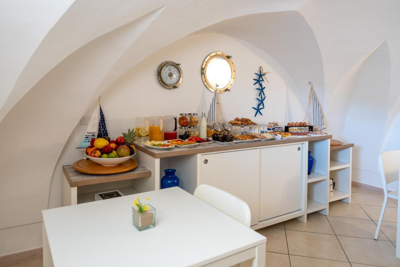 Palazzo Vergine - By Inside Salento Gallipoli Zewnętrze zdjęcie